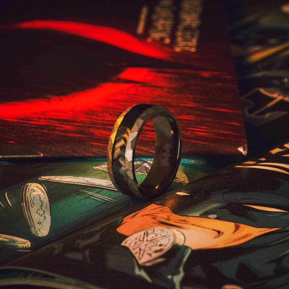 The Batman™️ - Men's Wedding Rings - Manly Bands