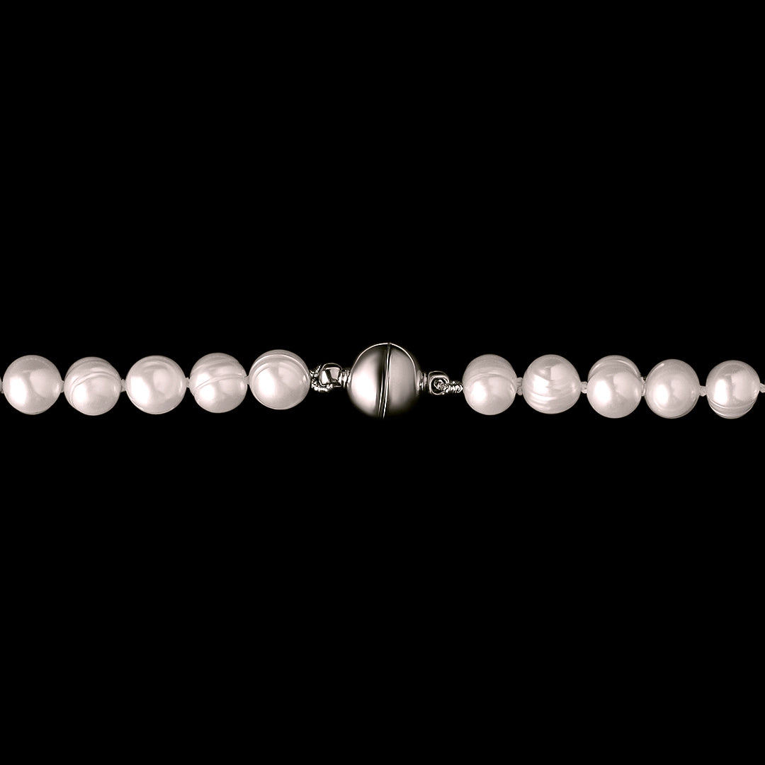 The Valiant Pearls