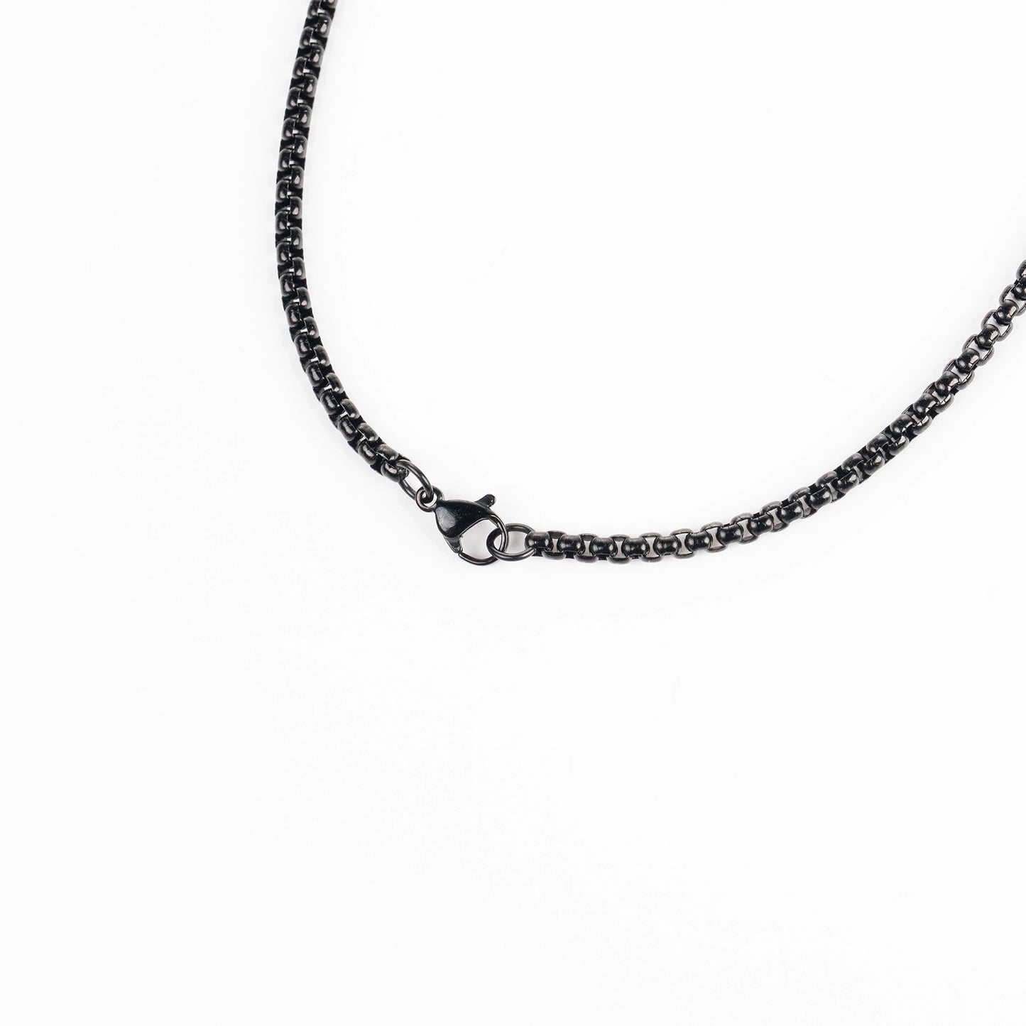 The Stellar Chain - Black